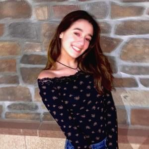 Meet your Posher, Francesca